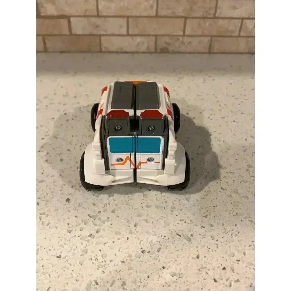 Rescue‎ Bots Playskool Heroes Medix the Doc-Bot. Bz